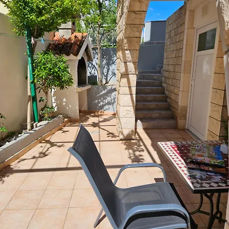 Nikmar Apartment