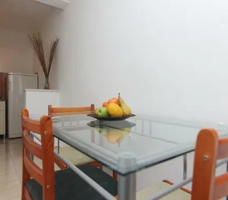 Nikmar Apartment *