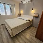 Apartment Nikmar Makarska