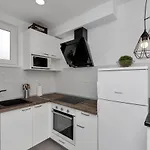 Apartment Nikmar *